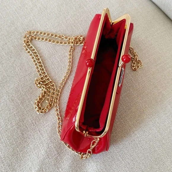 Miu Miu Beauty Red Patent Bag with Chain - Picture 5 of 7
